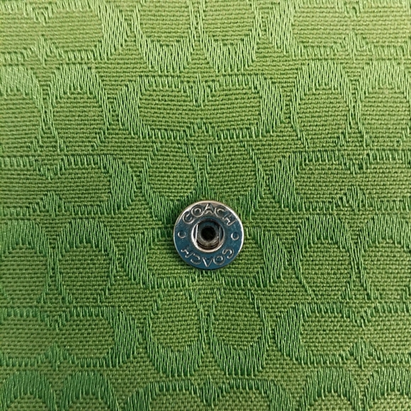 Coach Soho Signature Mini C Green Jacquard Dark Tan Trifold Checkbook Wallet Vtg - Picture 12 of 16